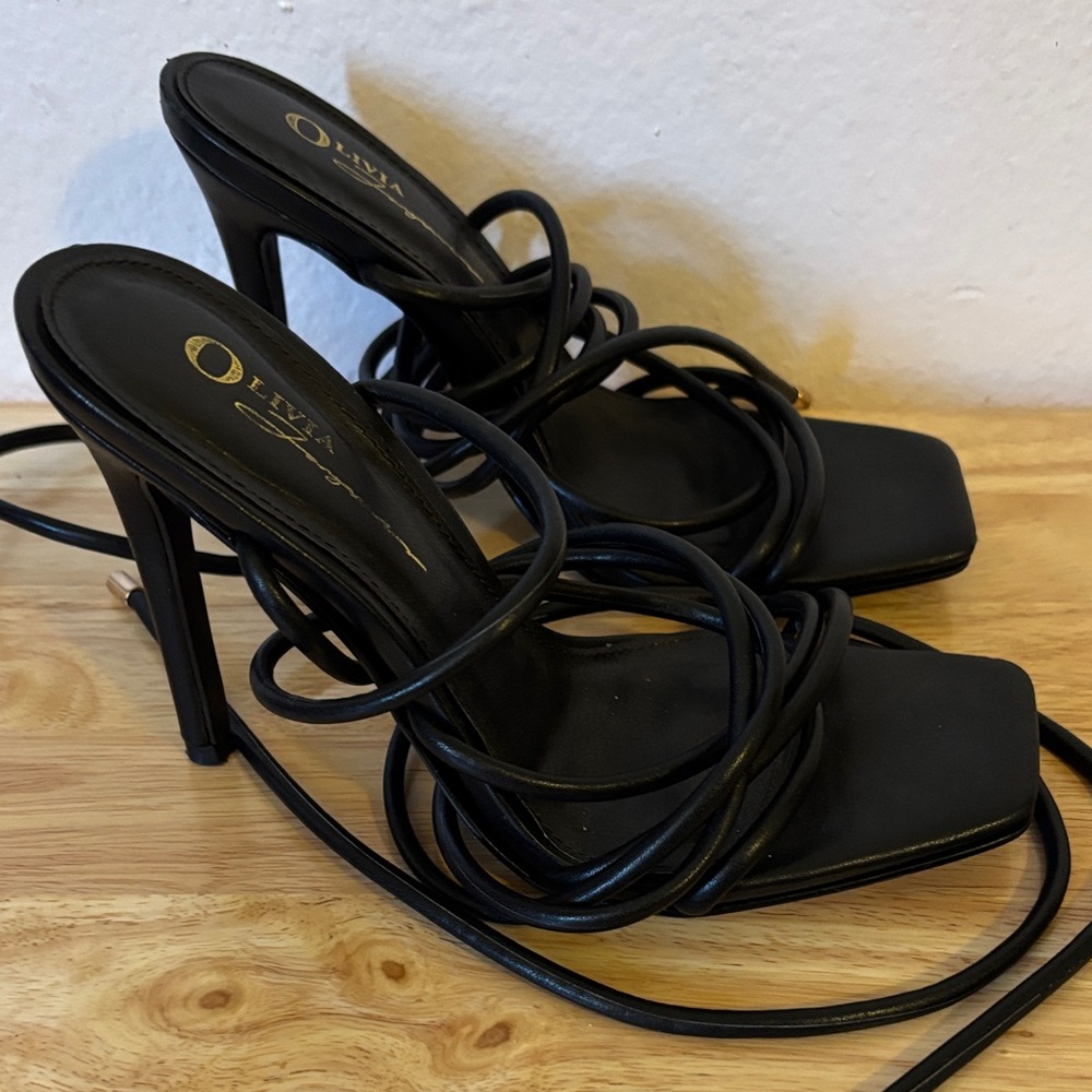 Olivia Miller Black Strappy Square-Toe High Heel Sandals